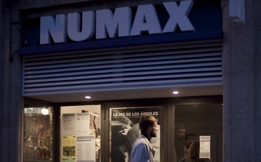 Cinema NUMAX