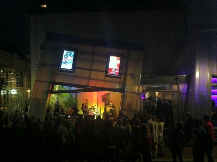 Theater by night with live Music