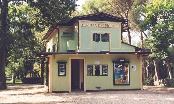 cinema dei piccoli . villa borghese - roma- italy
