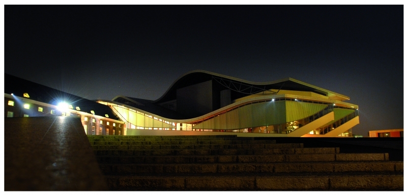 Chassé Theater& Cinema by night
